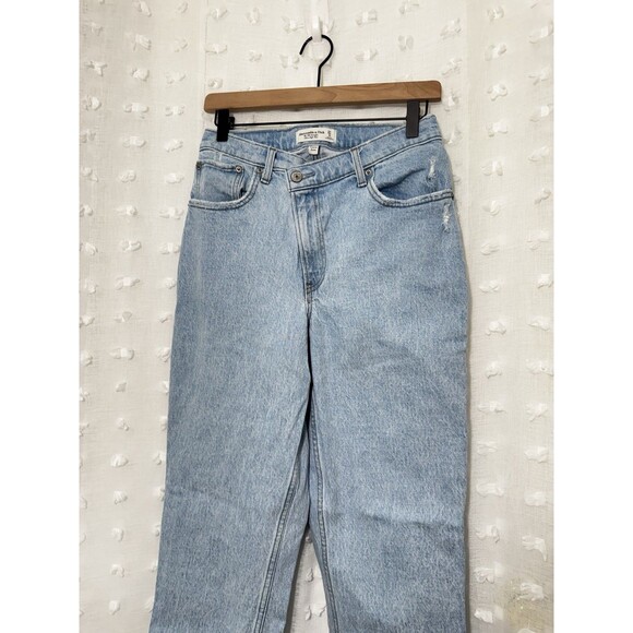 Abercrombie & Fitch 90's Straight Ultra High Rise Curve Love Jeans Size 27/4 L - Picture 2 of 5